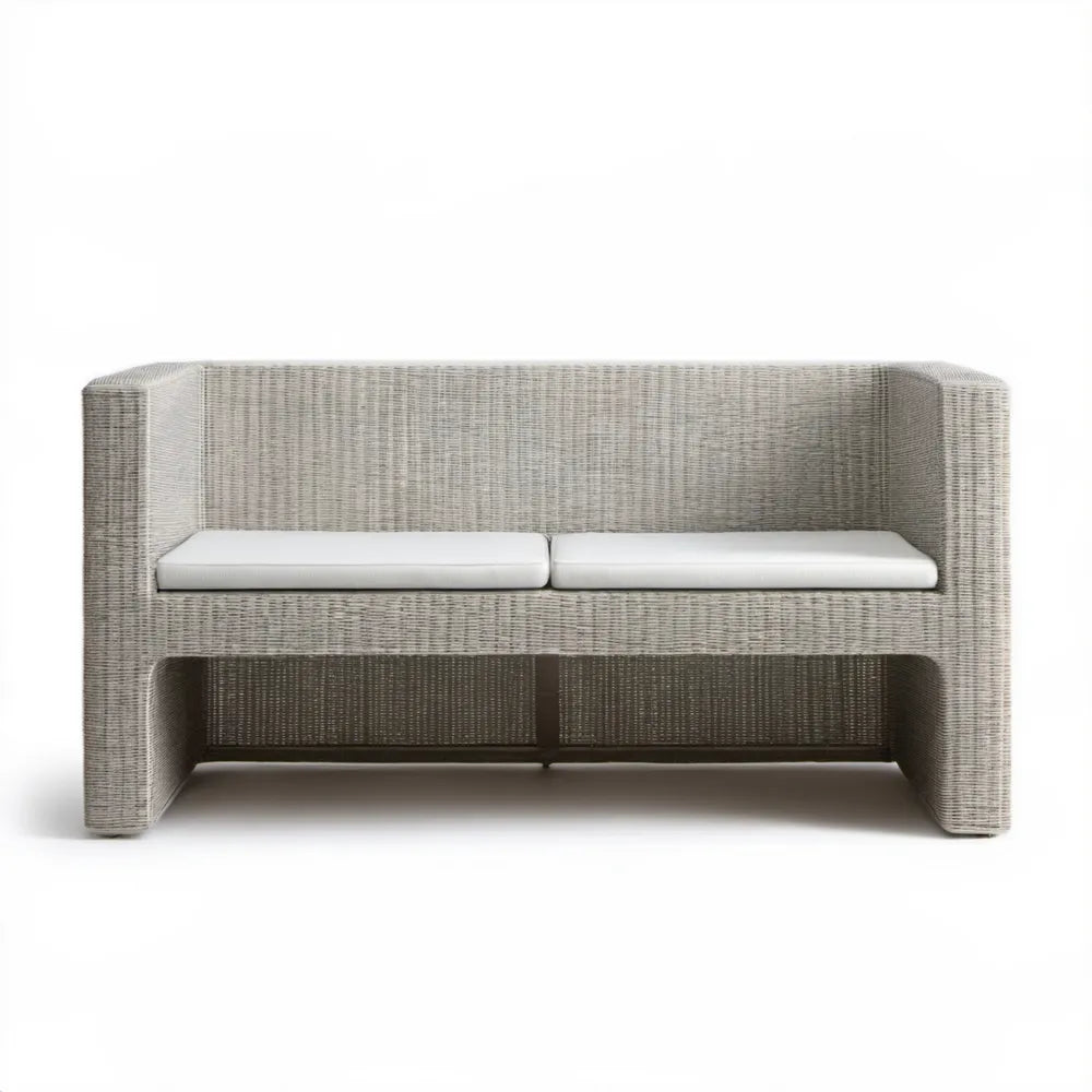 Dwuosobowa sofa ogrodowa z technorattanu jasnoszara z białymi poduszkami 160 x 80 x 75 cm
